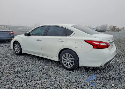 2017 Nissan Altima 2.5 из США, поврежденный, VIN 1N4AL3AP7HN333986